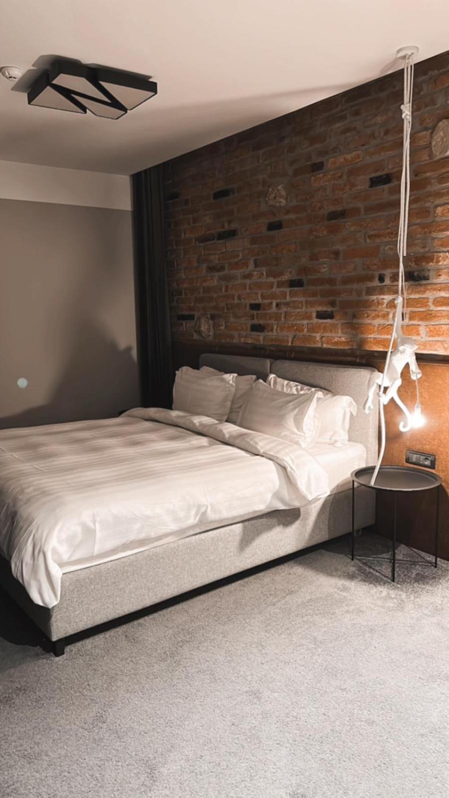 Hotel Nani Nani Boutique à Braşov Extérieur photo