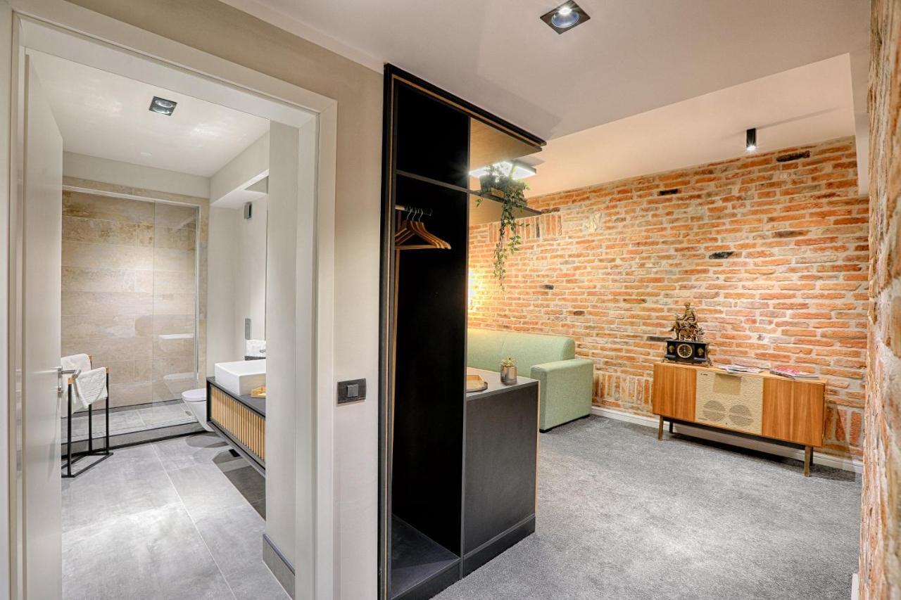 Hotel Nani Nani Boutique à Braşov Extérieur photo
