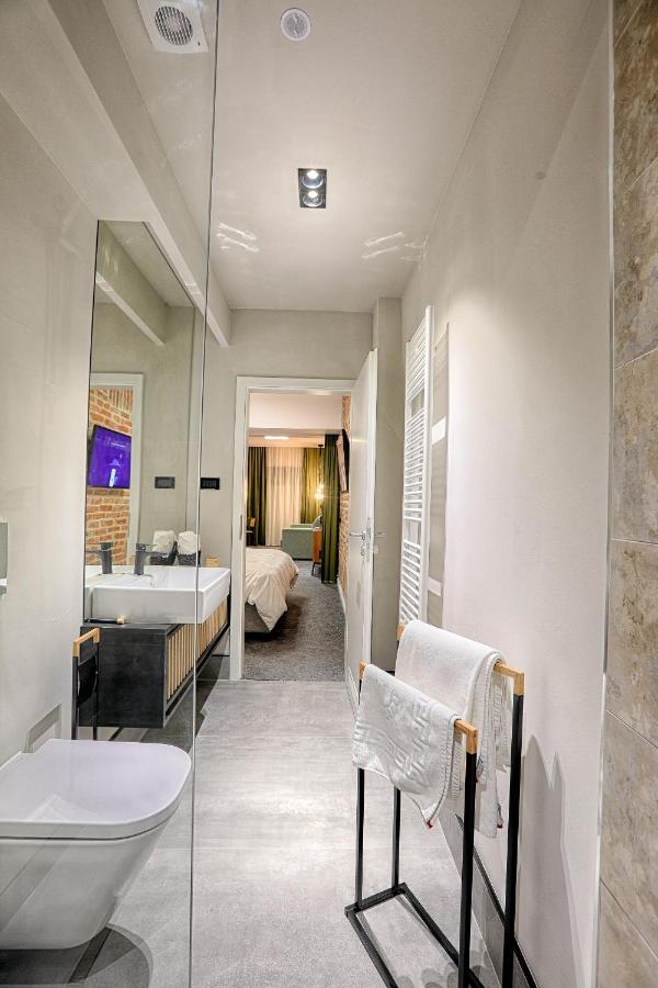 Hotel Nani Nani Boutique à Braşov Extérieur photo
