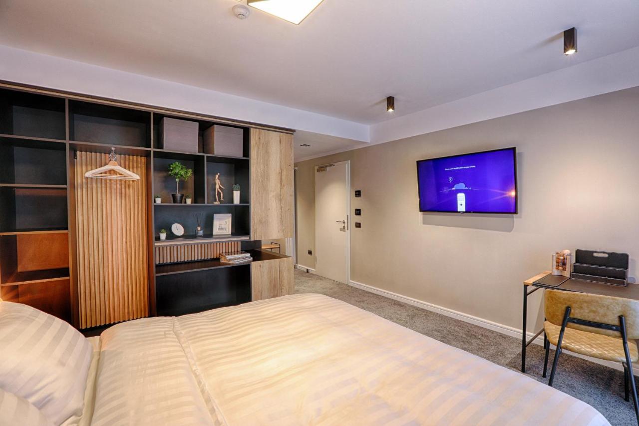 Hotel Nani Nani Boutique à Braşov Extérieur photo