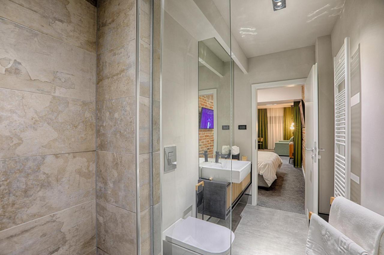Hotel Nani Nani Boutique à Braşov Extérieur photo